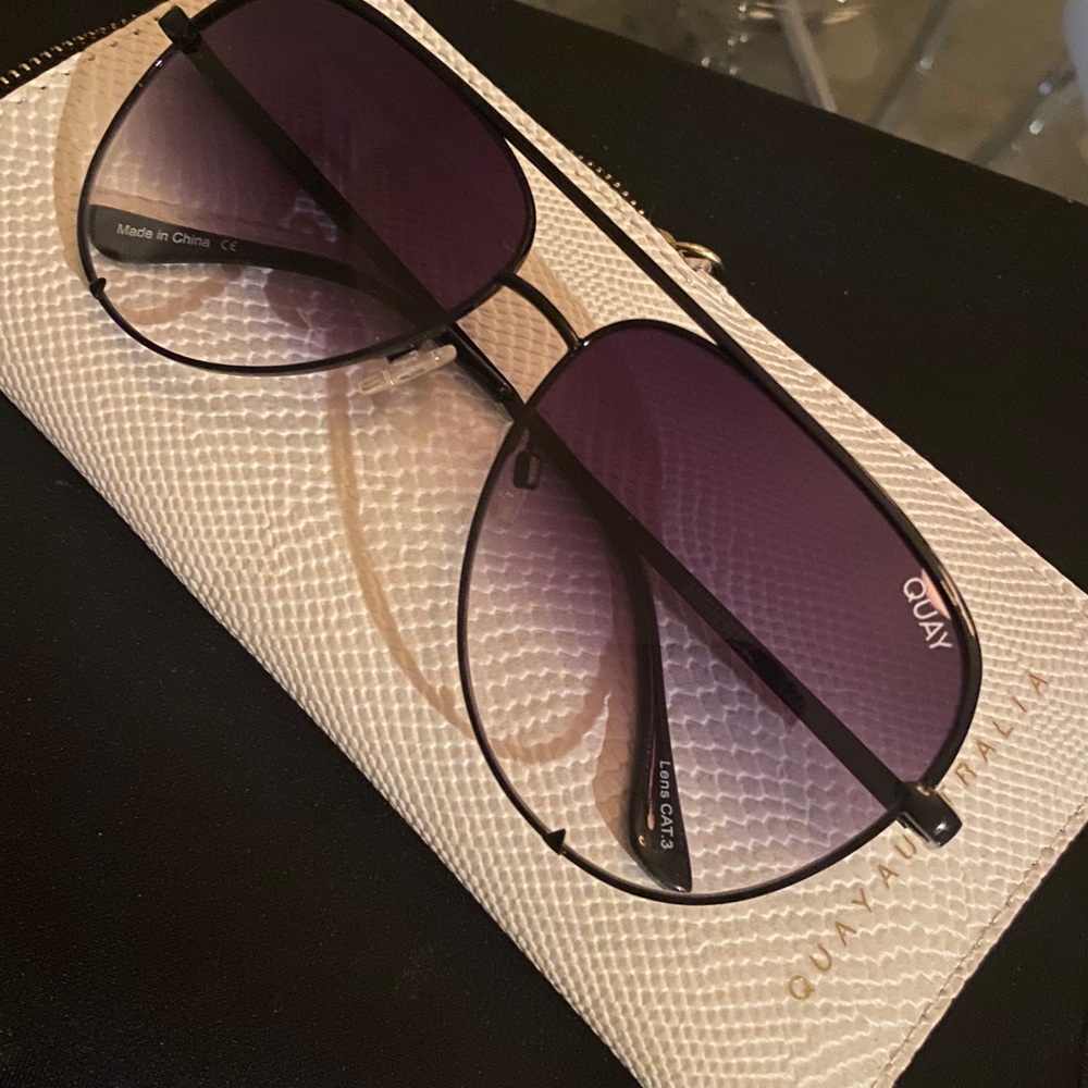 SOLD Quay Australia High Key Black Shades. NWOT.
